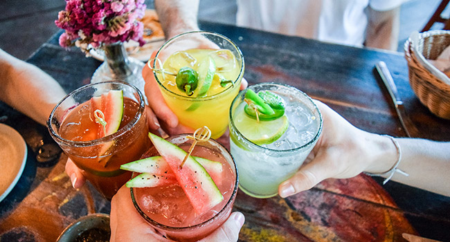 Cocktailbecher